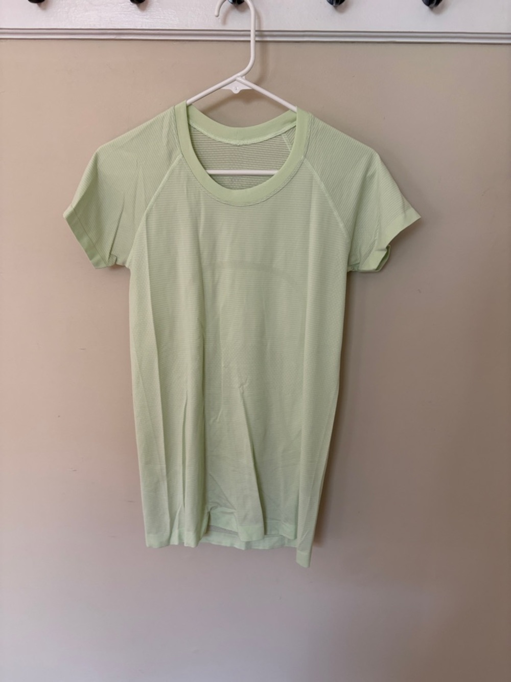 Lululemon swiftly tech as